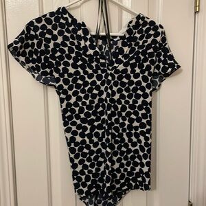 Black print top